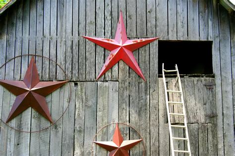 what do the big metal stars on houses mean|stars on barns meaning.